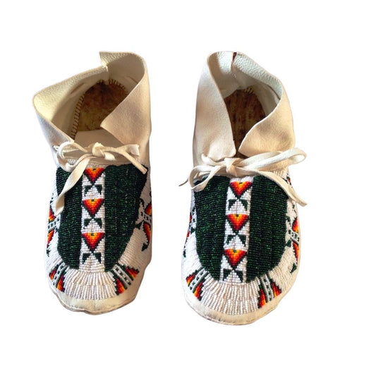 Native American Style Handmade Beaded Powwow Dance Moccasin PMC715