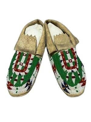 Native American Style Handmade Beaded Powwow Dance Moccasin PMC779