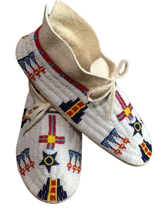 Native American Style Handmade Beaded Powwow Dance Moccasin PMC824