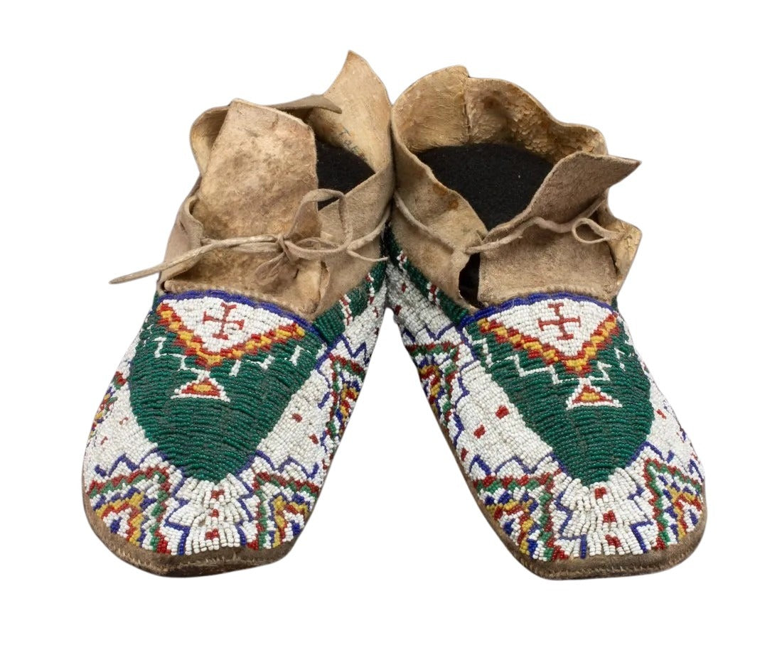 Native American Style Handmade Beaded Powwow Dance Moccasin PMC834